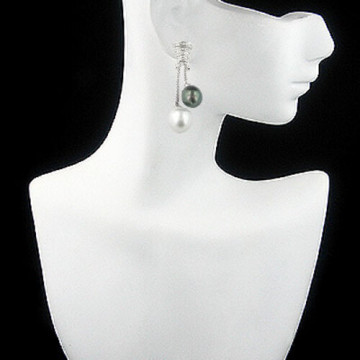 Women's 18K Gold Pearl Diamond Earrings | Pave Set | 0.72ct